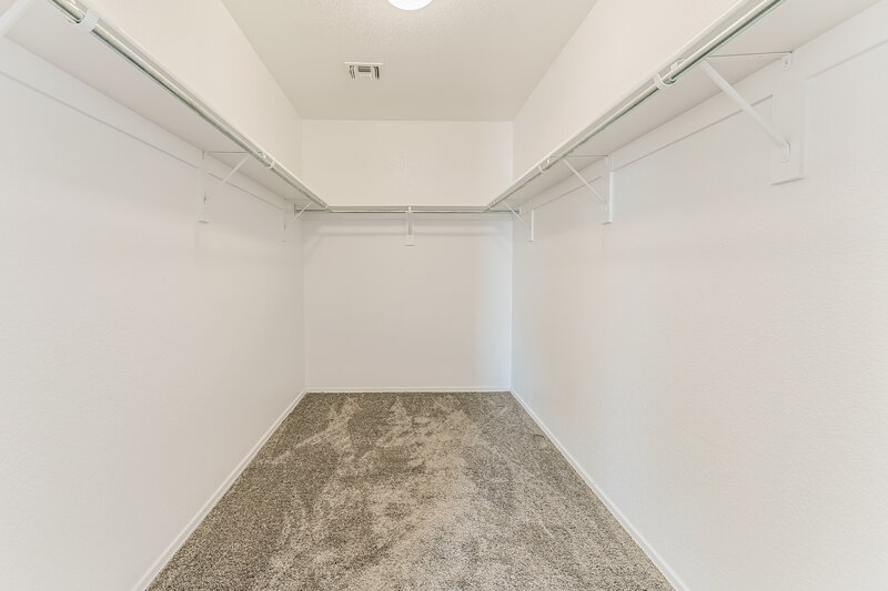 2,285/Mo, 2361 E 35th Ave Apache Junction, AZ 85119 Laundry Room View