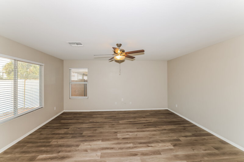 2,175/Mo, 3406 S 95th Dr Tolleson, AZ 85353 Main Bedroom View