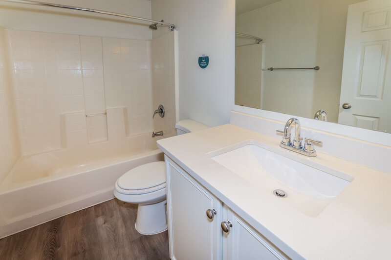 2,175/Mo, 3406 S 95th Dr Tolleson, AZ 85353 Bathroom View