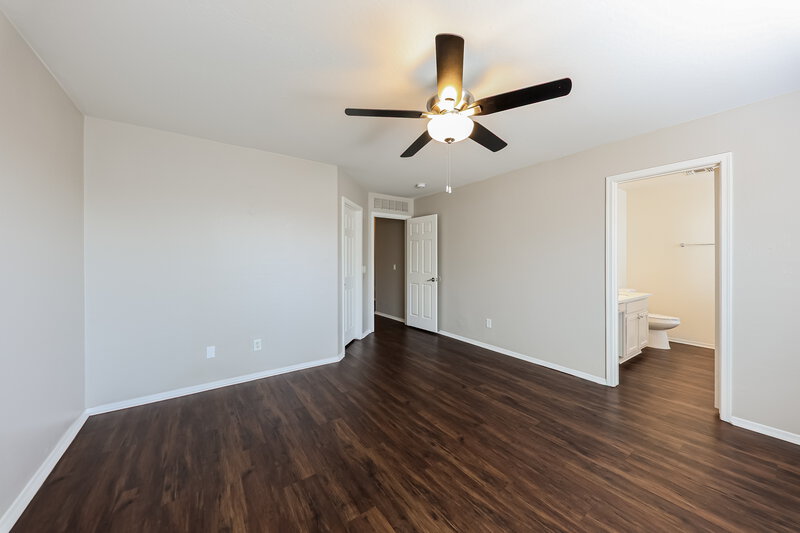 1,930/Mo, 12817 W Mandalay Ln El Mirage, AZ 85335 Main Bedroom View 2