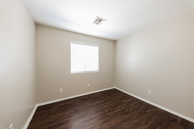 1,930/Mo, 12817 W Mandalay Ln El Mirage, AZ 85335 Bedroom View 2