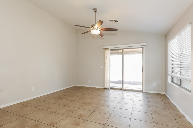 1,880/Mo, 15814 W Jackson Street Goodyear, AZ 85338 Dining Room View 2