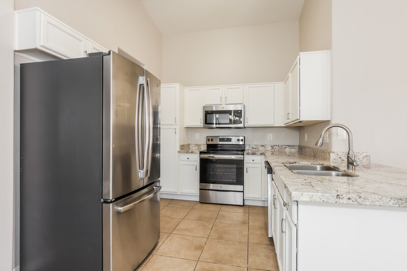 1,880/Mo, 15814 W Jackson Street Goodyear, AZ 85338 Kitchen View