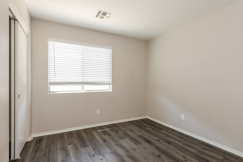 1,880/Mo, 15814 W Jackson Street Goodyear, AZ 85338 Bedroom View
