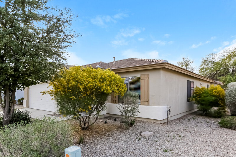 2,175/Mo, 2109 W Nancy Ln Phoenix, AZ 85041 Rear View