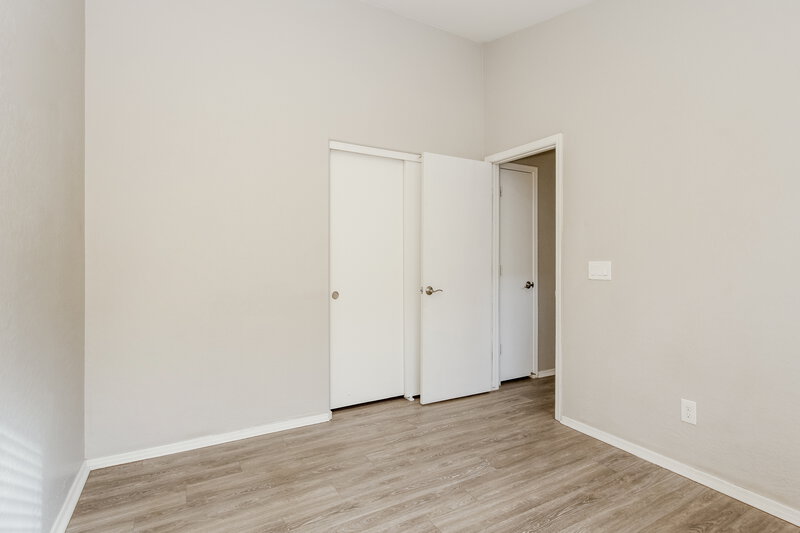 2,035/Mo, 6640 S 44th Ave Laveen, AZ 85339 Bedroom View 2