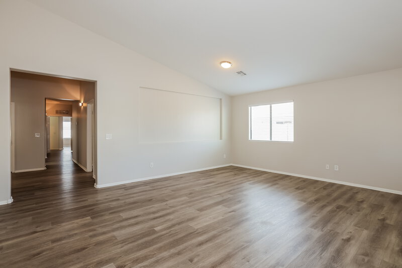 2,970/Mo, 3709 S 71st Dr Phoenix, AZ 85043 Living Room View 2