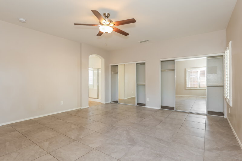 2,130/Mo, 1913 S 83rd Dr Tolleson, AZ 85353 Main Bedroom View 2