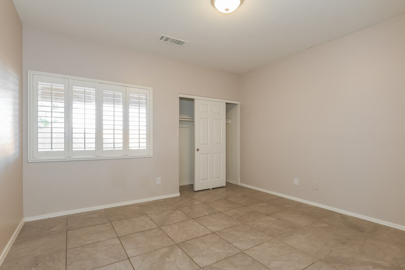 2,130/Mo, 1913 S 83rd Dr Tolleson, AZ 85353 Bedroom View
