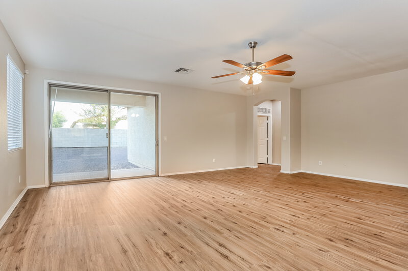 1,875/Mo, 6603 S 17th Ave Phoenix, AZ 85041 Living Room View