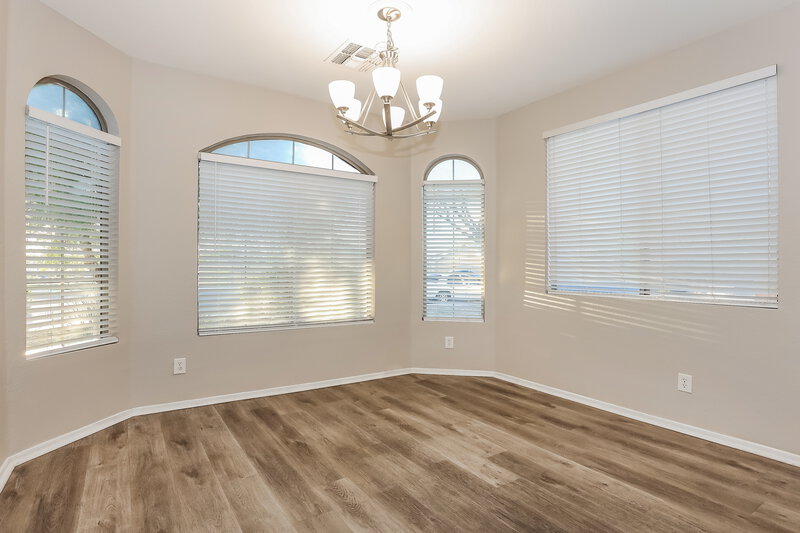1,875/Mo, 6603 S 17th Ave Phoenix, AZ 85041 Dining Room View