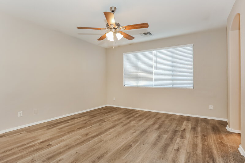 1,875/Mo, 6603 S 17th Ave Phoenix, AZ 85041 Main Bedroom View