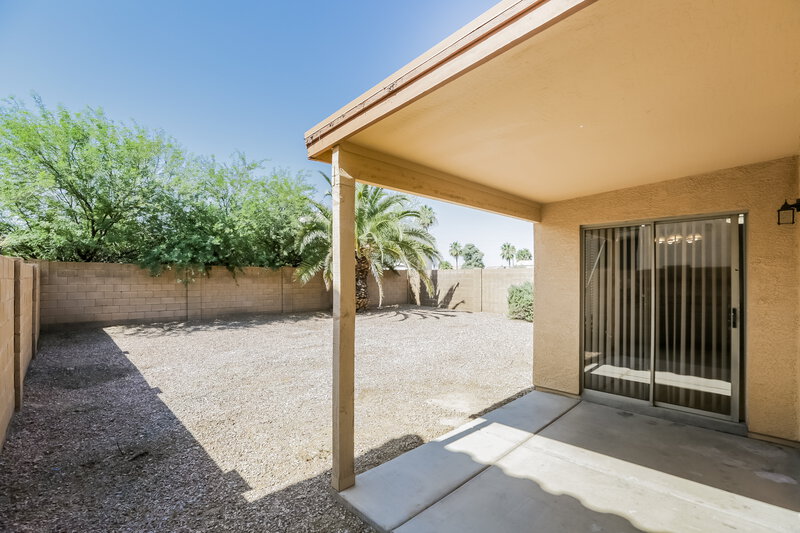 1,940/Mo, 12933 W Monte Vista Avondale, AZ 85392 Rear View