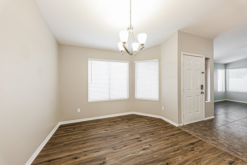 2,135/Mo, 7317 W Greer Ave Peoria, AZ 85345 Dining Room View