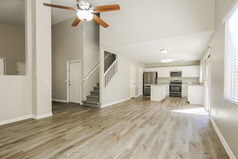 2,050/Mo, 668 E Colt Court Chandler, AZ 85225 Dining Room View 2