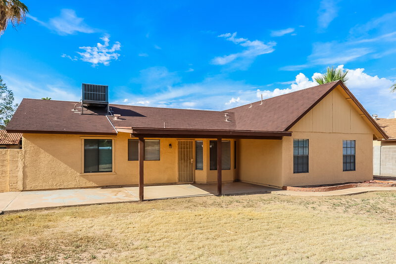 1,885/Mo, 6004 W Kings Ave Glendale, AZ 85306 Rear View