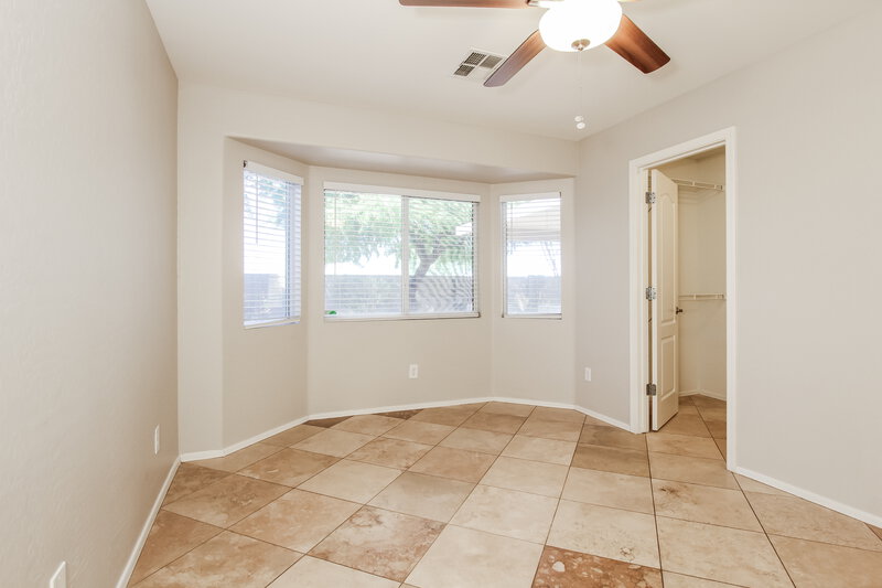 1,915/Mo, 10120 N 116th Ln Youngtown, AZ 85363 Main Bedroom View