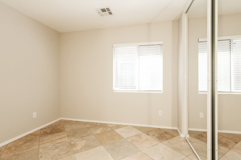 1,915/Mo, 10120 N 116th Ln Youngtown, AZ 85363 Bedroom View