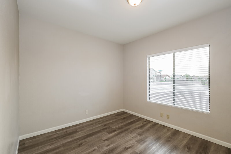 1,920/Mo, 11001 N 55th Ave Glendale, AZ 85304 Bedroom View