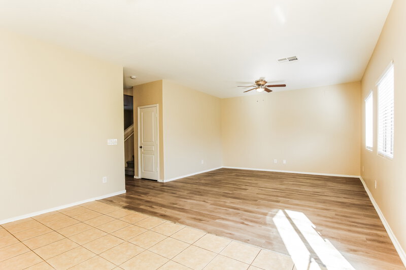 1,840/Mo, 16115 N 168th Ave Surprise, AZ 85388 Dining Room View 3