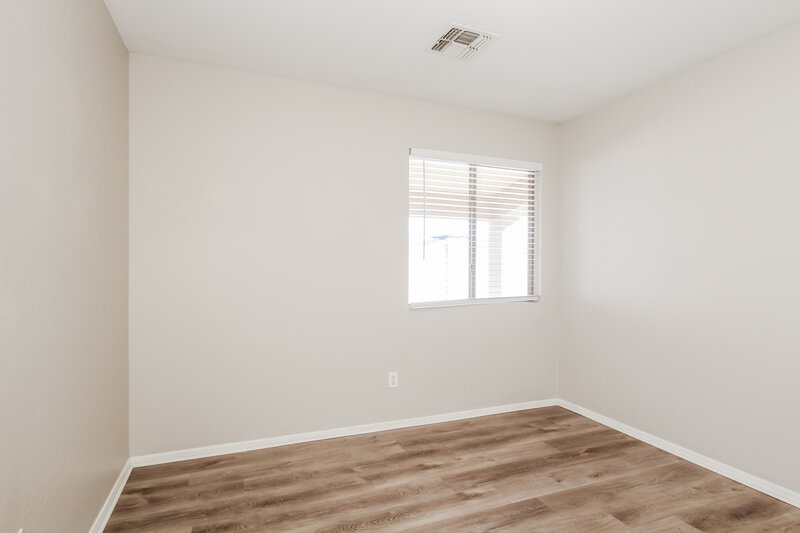 1,835/Mo, 16015 W Sierra St Goodyear, AZ 85338 Bedroom View 3