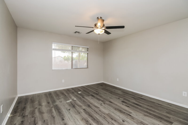 1,815/Mo, 501 S 112th Dr Avondale, AZ 85323 Main Bedroom View 2