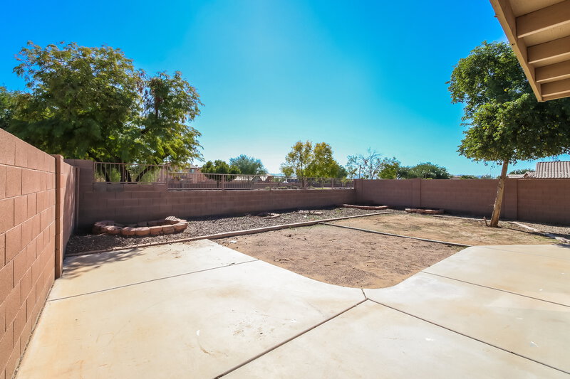 1,815/Mo, 501 S 112th Dr Avondale, AZ 85323 Rear View