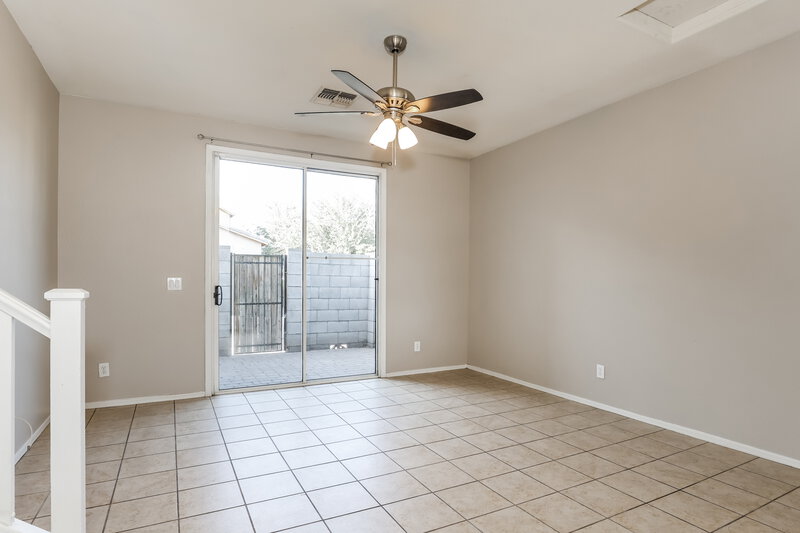 1,865/Mo, 3728 S 54th Gln Phoenix, AZ 85043 Living Room View