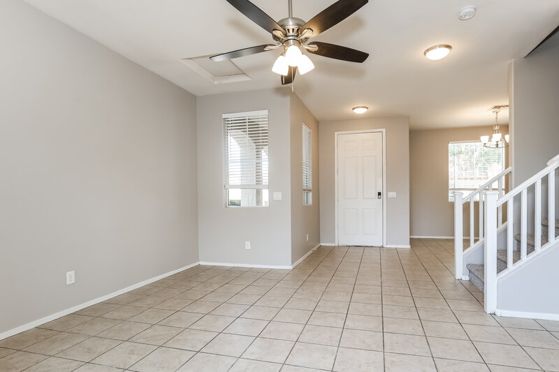1,865/Mo, 3728 S 54th Gln Phoenix, AZ 85043 Living Room View 2