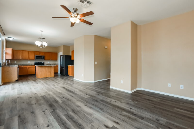 1,885/Mo, 40549 N Brumana St San Tan Valley, AZ 85140 Living Room View 2