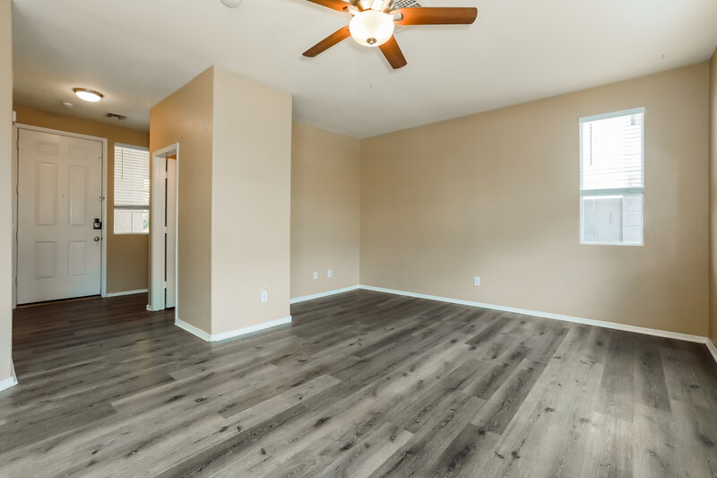 1,885/Mo, 40549 N Brumana St San Tan Valley, AZ 85140 Dining Room View