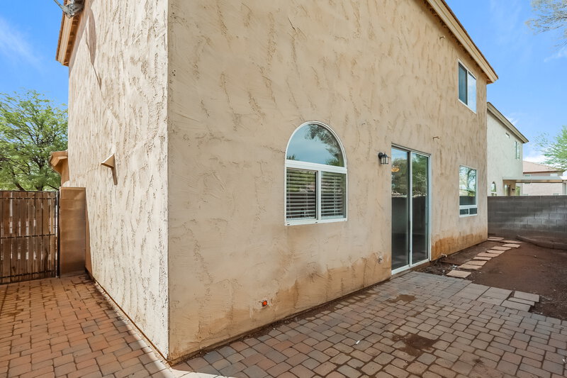 1,885/Mo, 40549 N Brumana St San Tan Valley, AZ 85140 Rear View