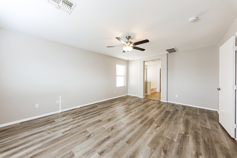 2,040/Mo, 973 E Doris St Avondale, AZ 85323 Main Bedroom View 2