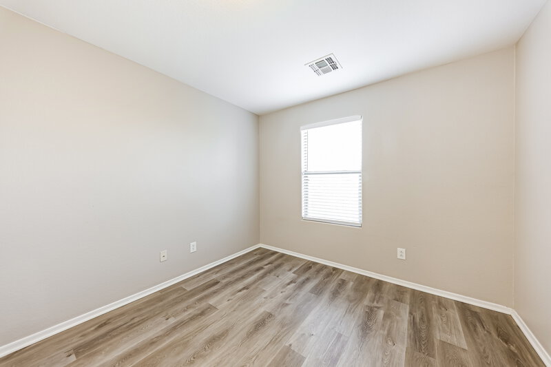 2,040/Mo, 973 E Doris St Avondale, AZ 85323 Bedroom View