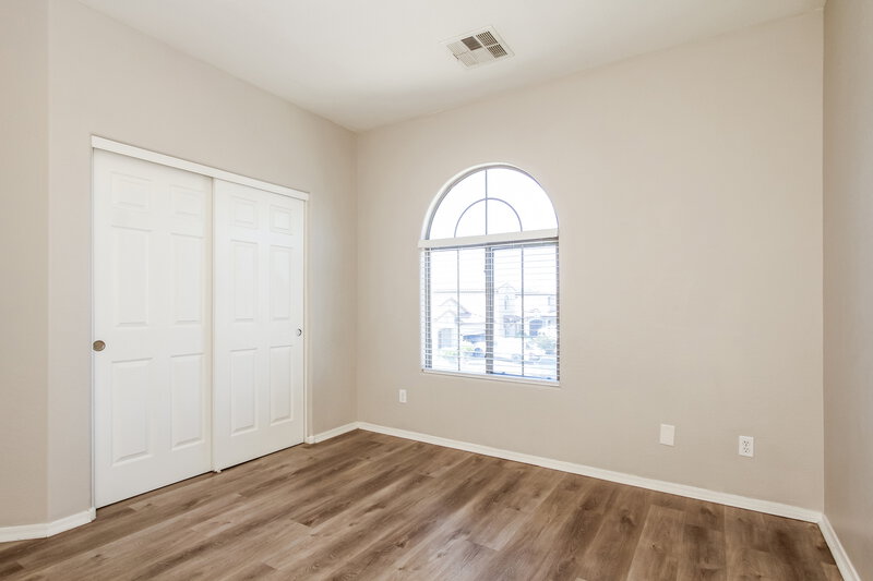 2,195/Mo, 4723 S 99th Dr Tolleson, AZ 85353 Bedroom View 3