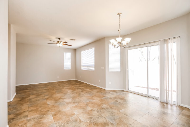 1,955/Mo, 2522 S 90th Gln Tolleson, AZ 85353 Dining Room View 2