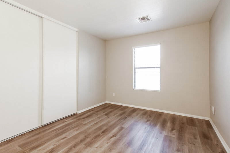 2,220/Mo, 16919 W Marshall Ln Surprise, AZ 85388 Bedroom View 2