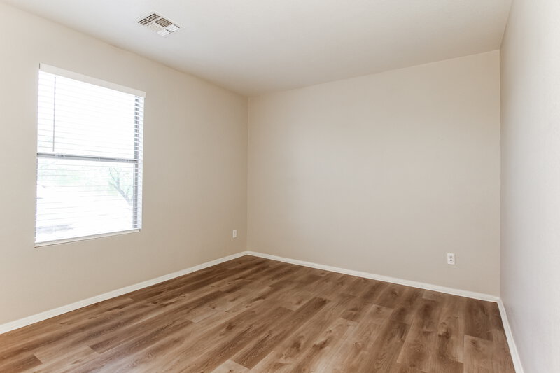 2,220/Mo, 16919 W Marshall Ln Surprise, AZ 85388 Bedroom View 3