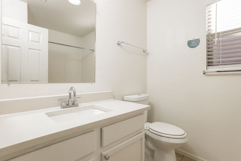 1,975/Mo, 14411 N 149th Dr Surprise, AZ 85379 Bathroom View