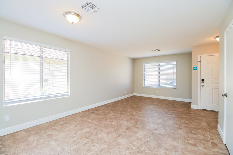 2,105/Mo, 11043 E Delta Ave Mesa, AZ 85208 Family Room View