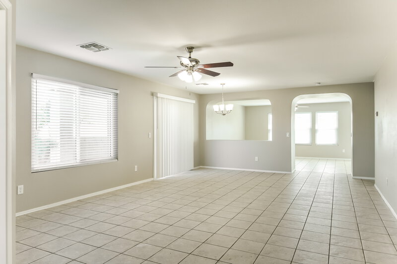 2,190/Mo, 10509 W Angels Ln Peoria, AZ 85383 Living Room View