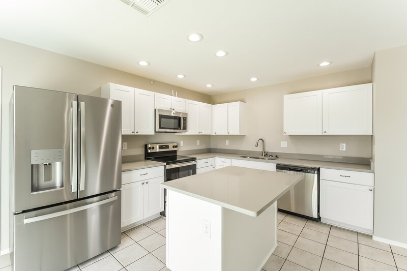2,190/Mo, 10509 W Angels Ln Peoria, AZ 85383 Kitchen View