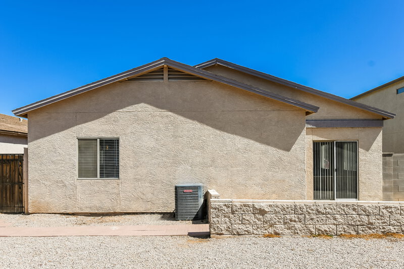 1,605/Mo, 1847 E Denim Trl San Tan Valley, AZ 85143 Rear View