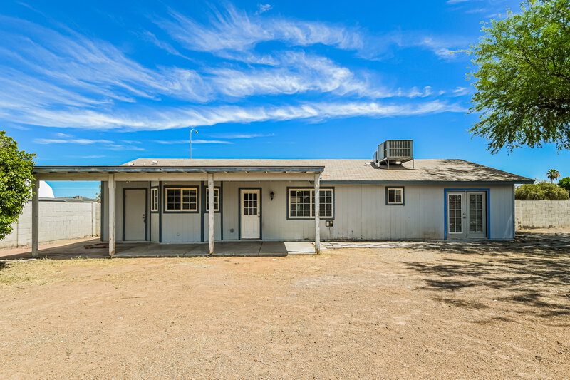 2,165/Mo, 5419 E Delta Avenue Mesa, AZ 85206 Rear View