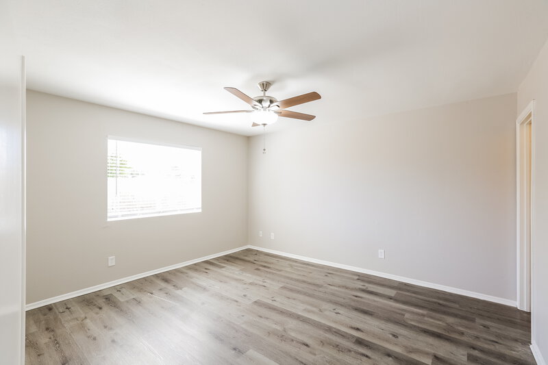 2,080/Mo, 18210 N 29th Ave Phoenix, AZ 85053 Main Bedroom View