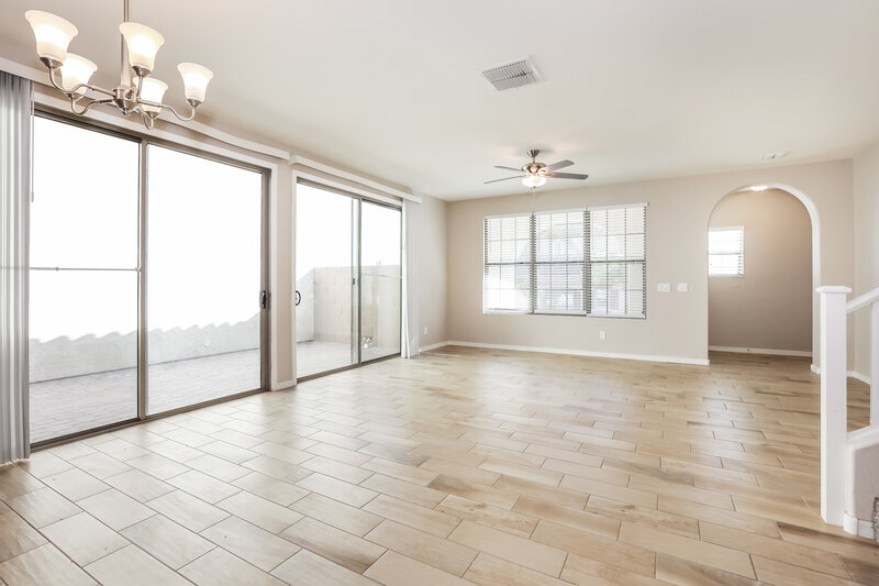2,235/Mo, 2946 N 72nd St Mesa, AZ 85207 Dining Room View