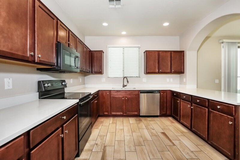 2,235/Mo, 2946 N 72nd St Mesa, AZ 85207 Kitchen View 2