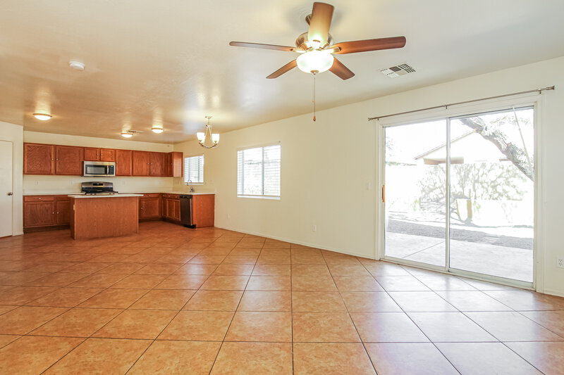2,085/Mo, 6010 W Encinas Ln Phoenix, AZ 85043 Misc View 3