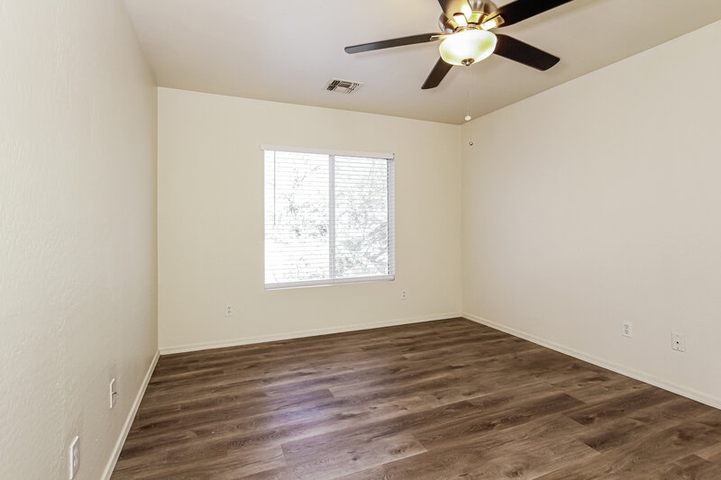 2,085/Mo, 6010 W Encinas Ln Phoenix, AZ 85043 Misc View 6