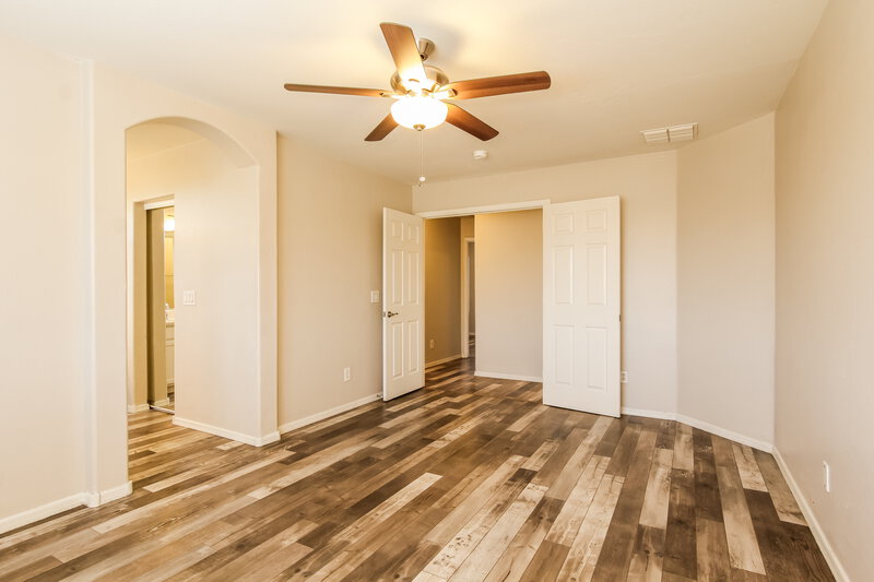1,875/Mo, 2655 S 89th Ave Tolleson, AZ 85353 Main Bedroom View